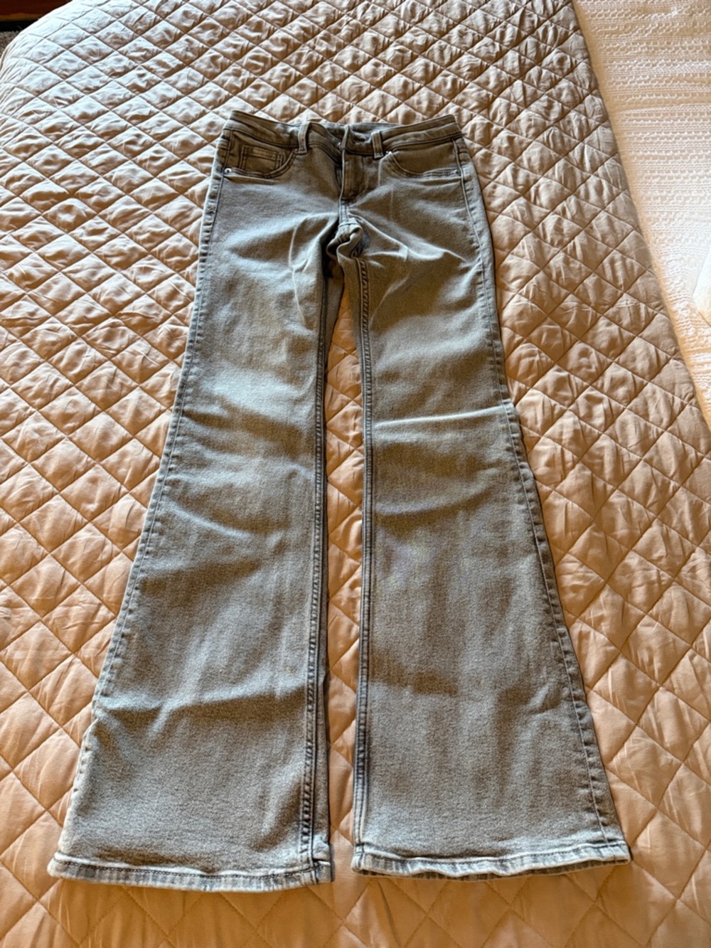 Women's Flared Jeans - Light Gray
